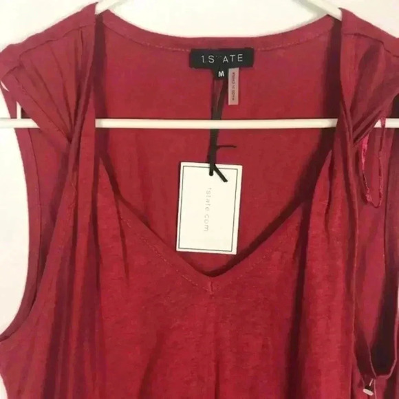 1. State Wanderlust Tank Red Medium - Picture 5 of 6